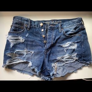American Eagle Hi-Rise Festival Shorts